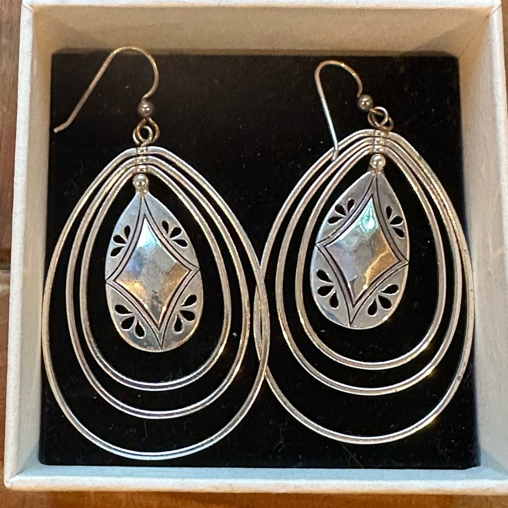 Elegant Silver Teardrop Earrings
